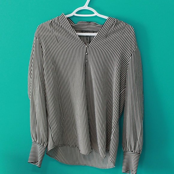 SOLD - Adrianna Papell Women's Black & White Striped Blouse - Size Small - Picture 1 of 4